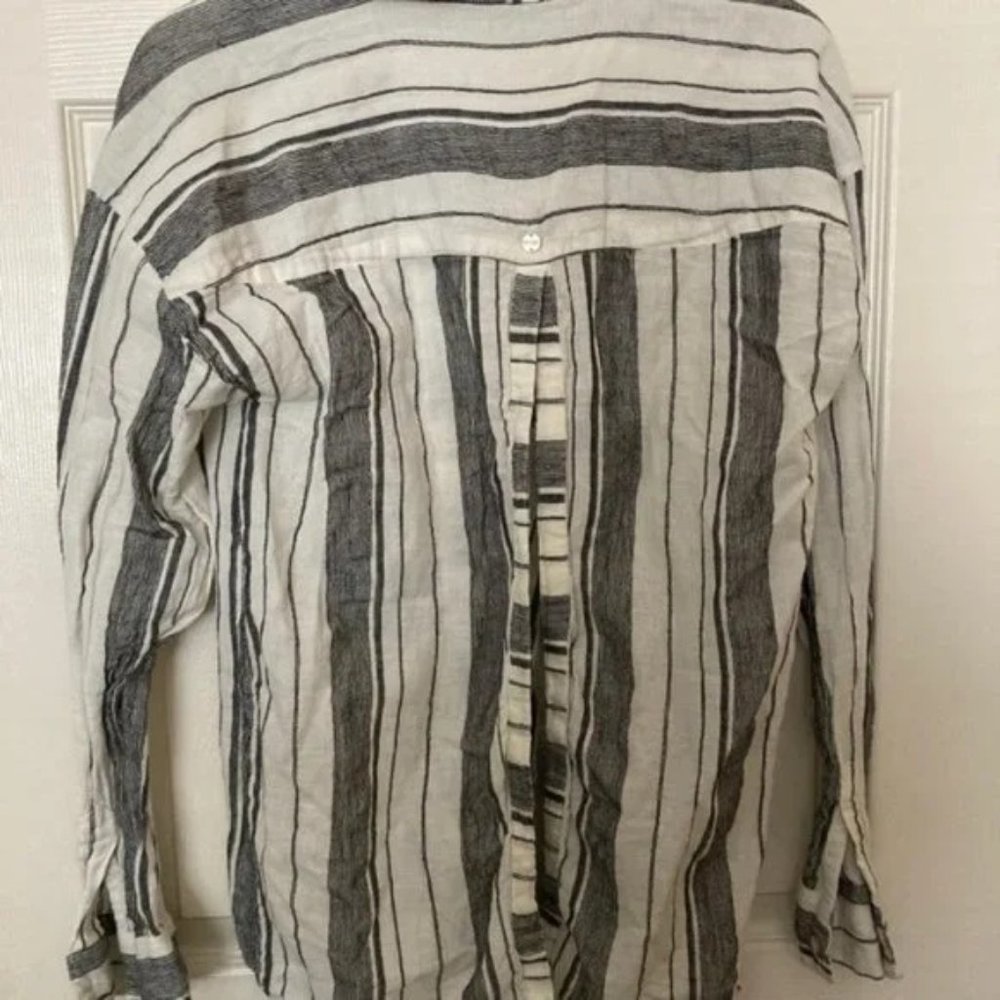 Rip Curl Buttondown Shirt - Picture 5 of 10